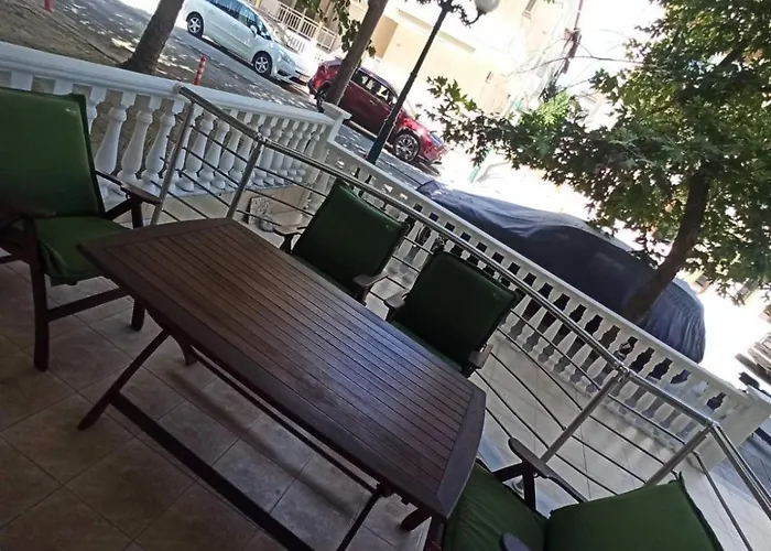 בית נופש Jnb Paralía